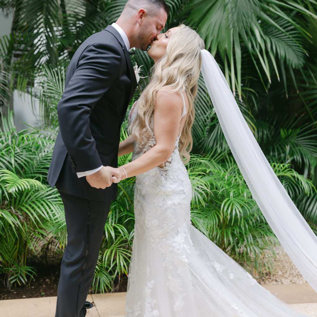 Cancun Wedding photographer